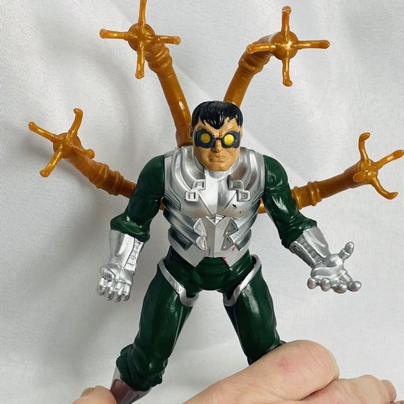 Marvel Doc Ock Figure Hasbro 2012 Dr. Octopus Action Feature - Picture 9 of 11